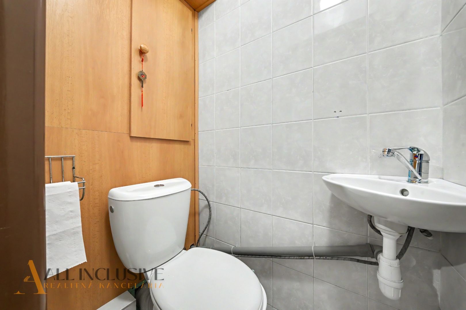 External property image