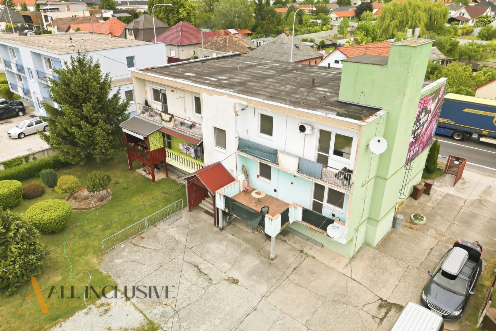 External property image