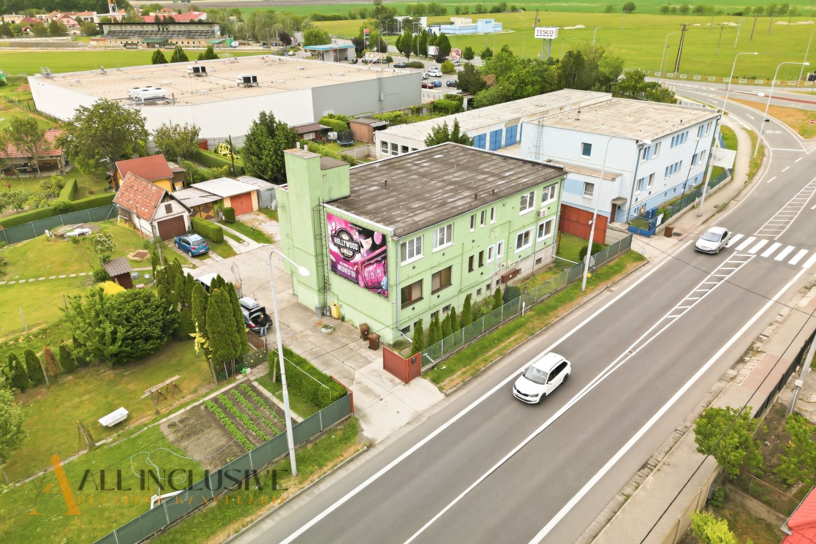 External property image