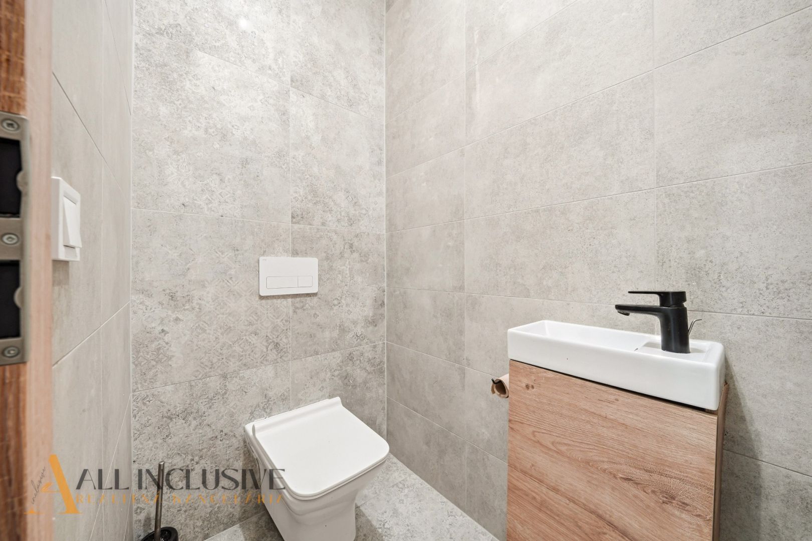 External property image