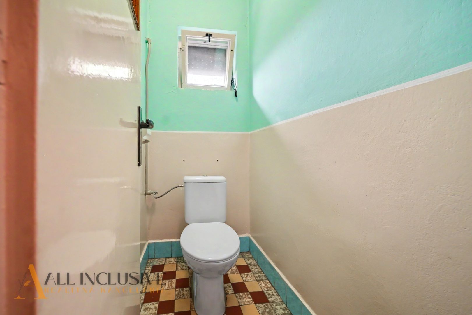 External property image