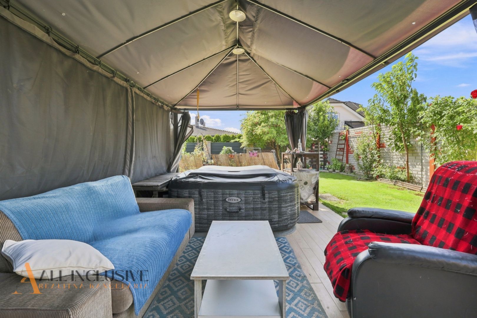 External property image