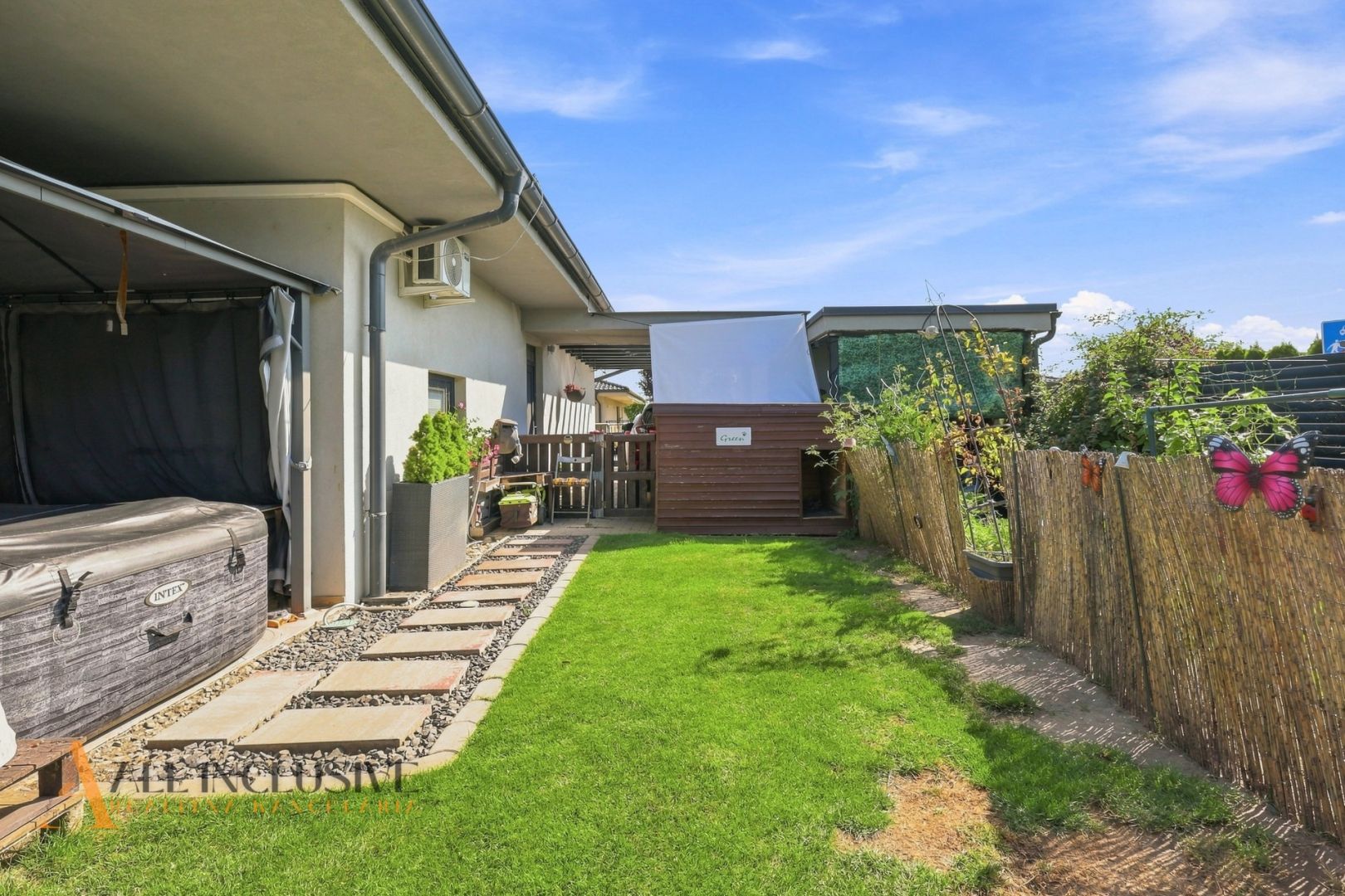 External property image