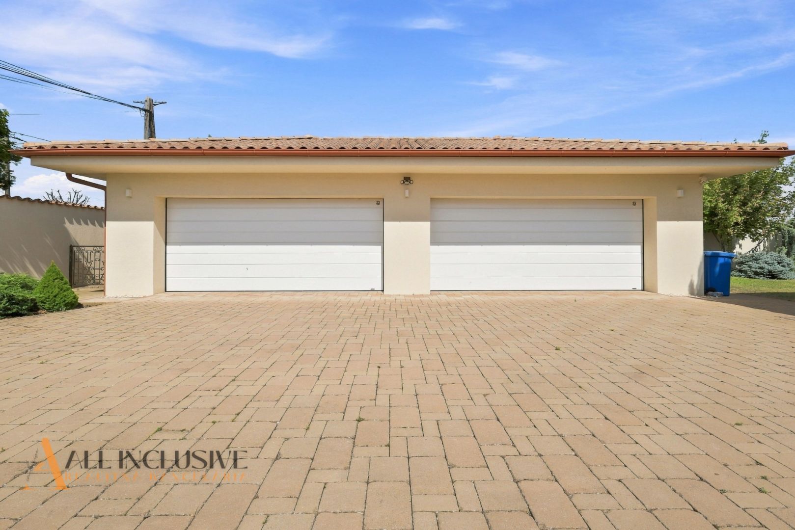 External property image