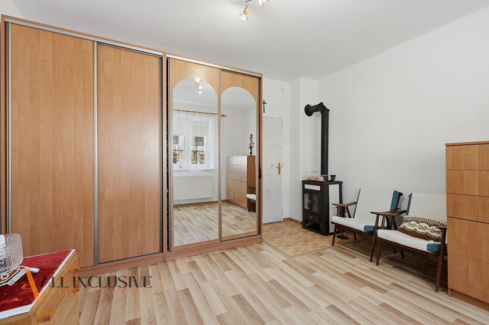 External property image