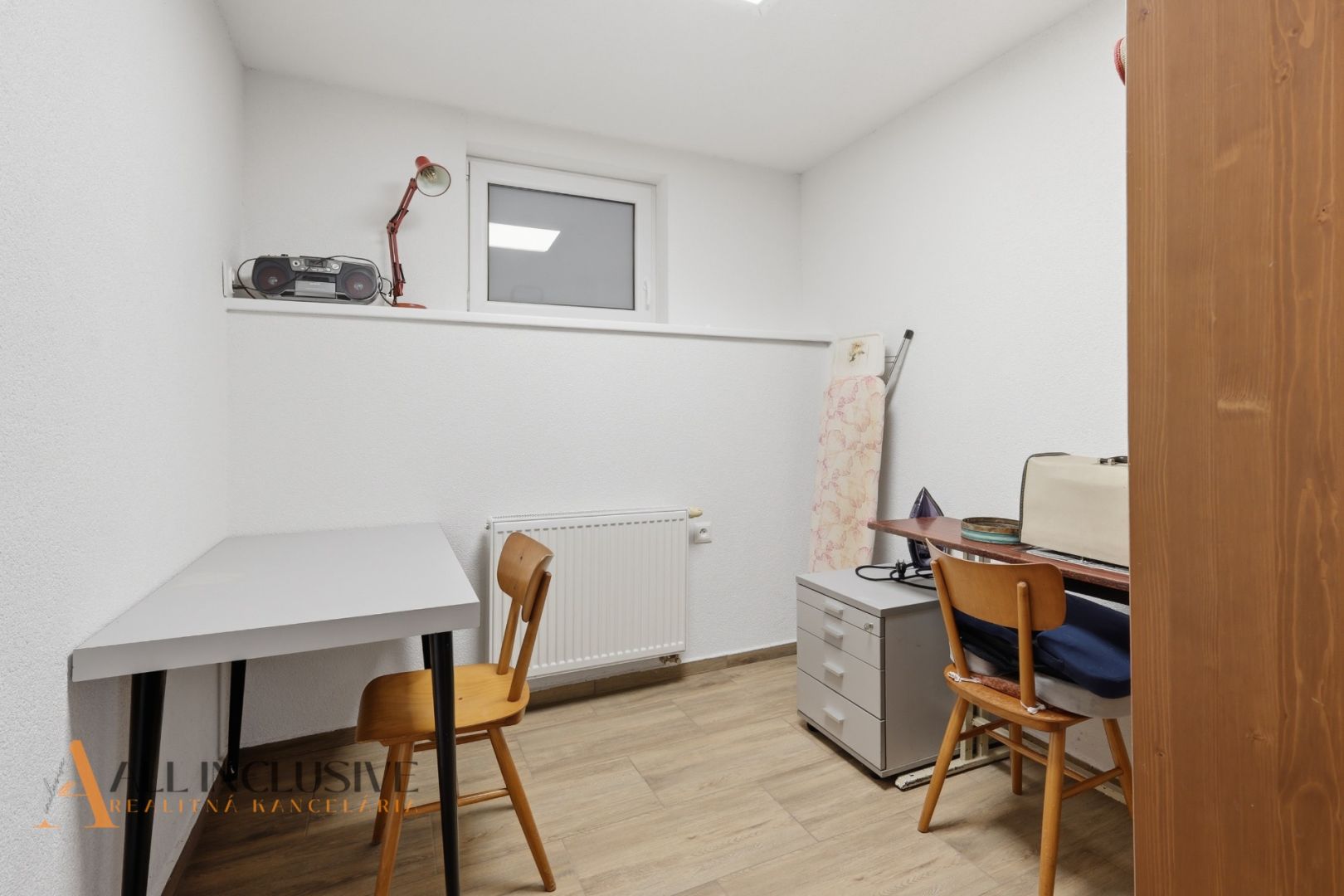 External property image