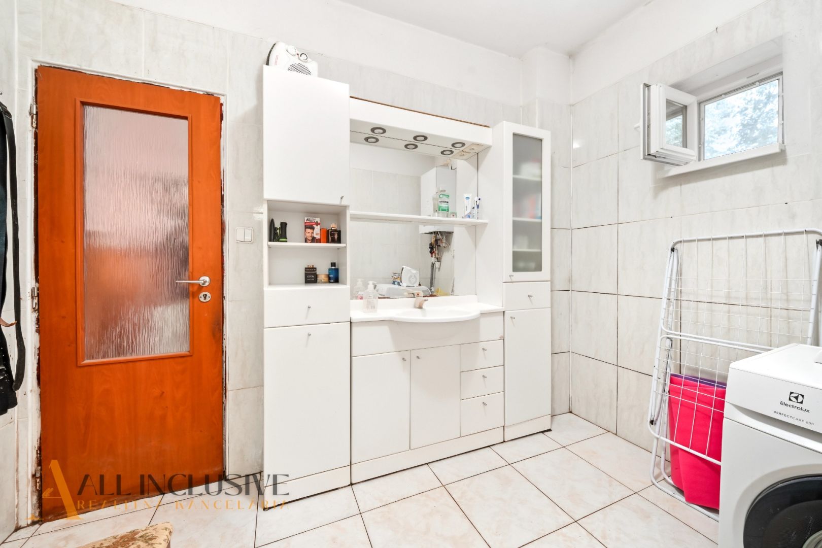 External property image