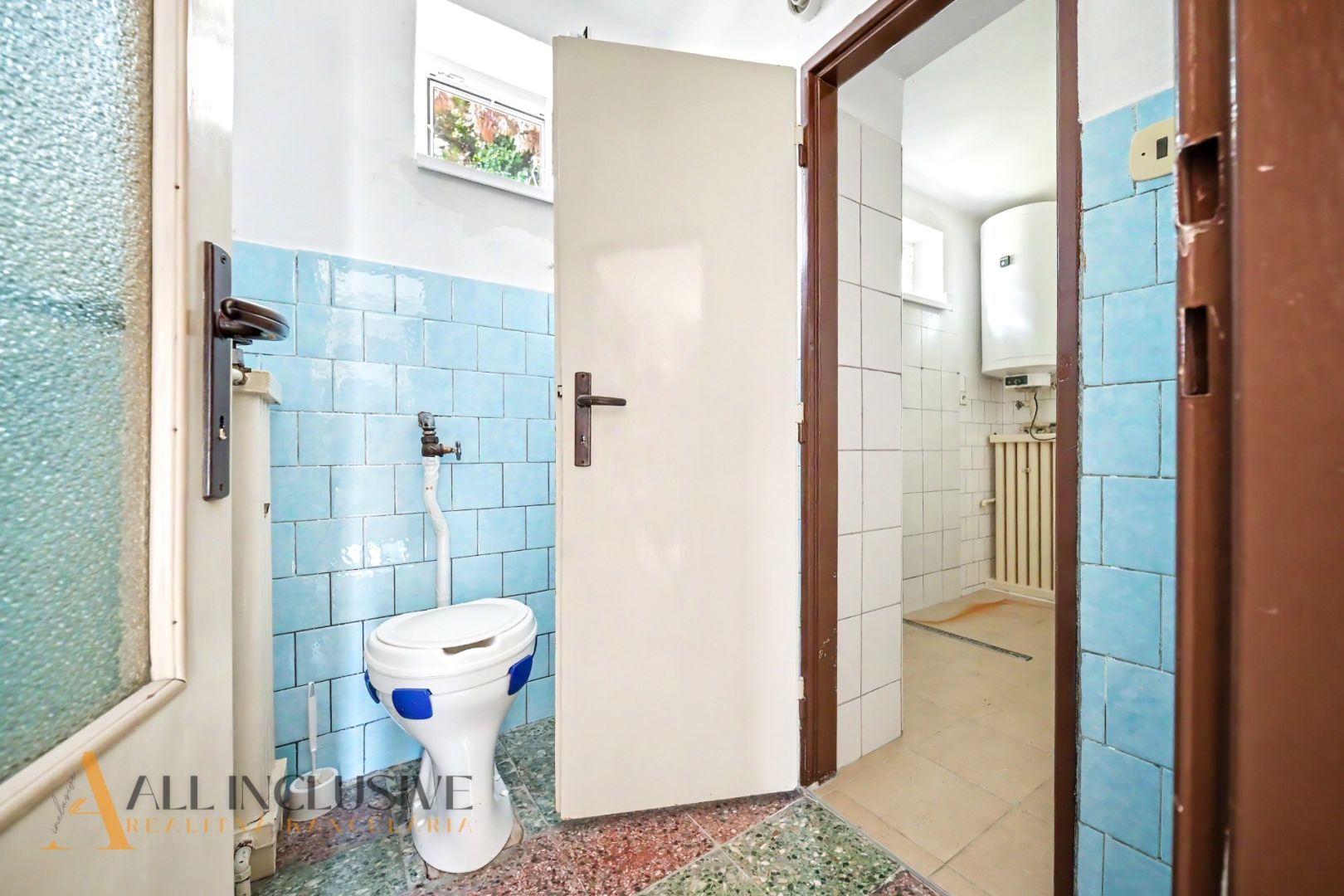 External property image
