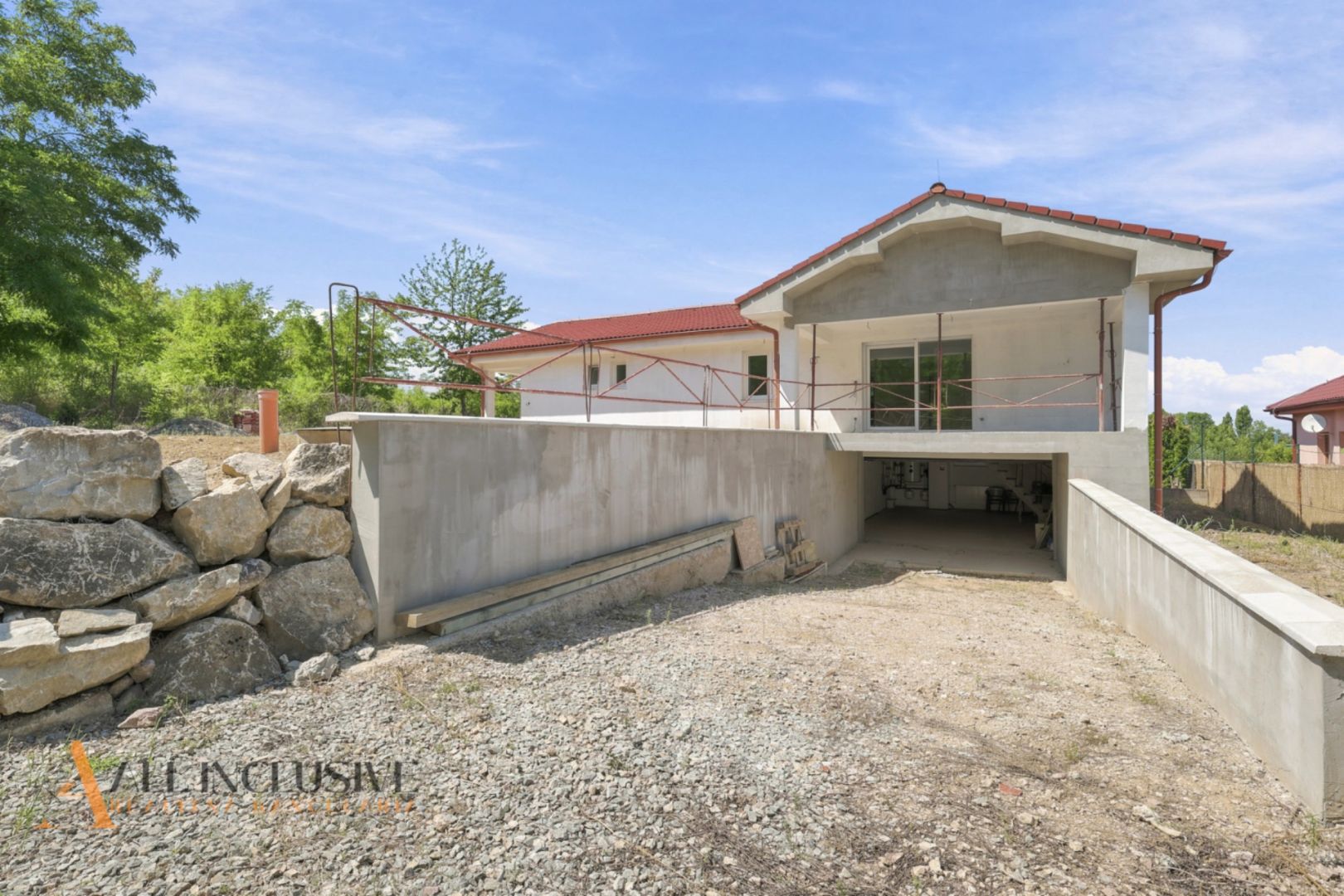 External property image