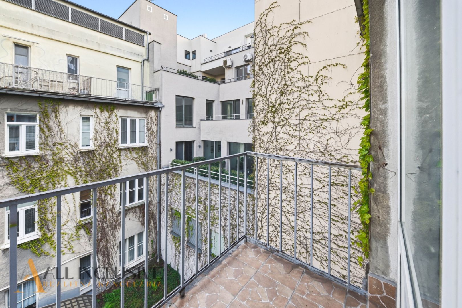 External property image