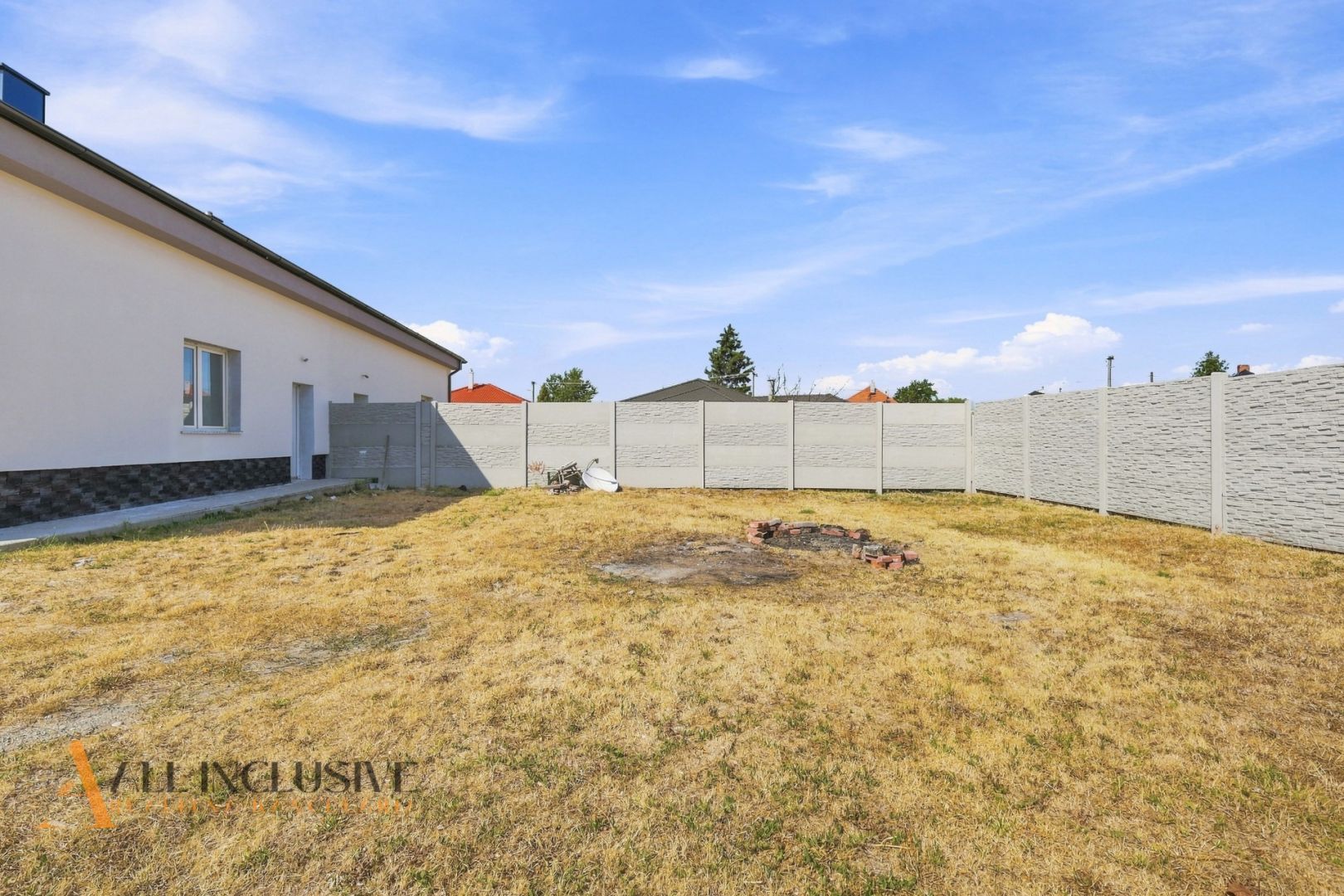 External property image