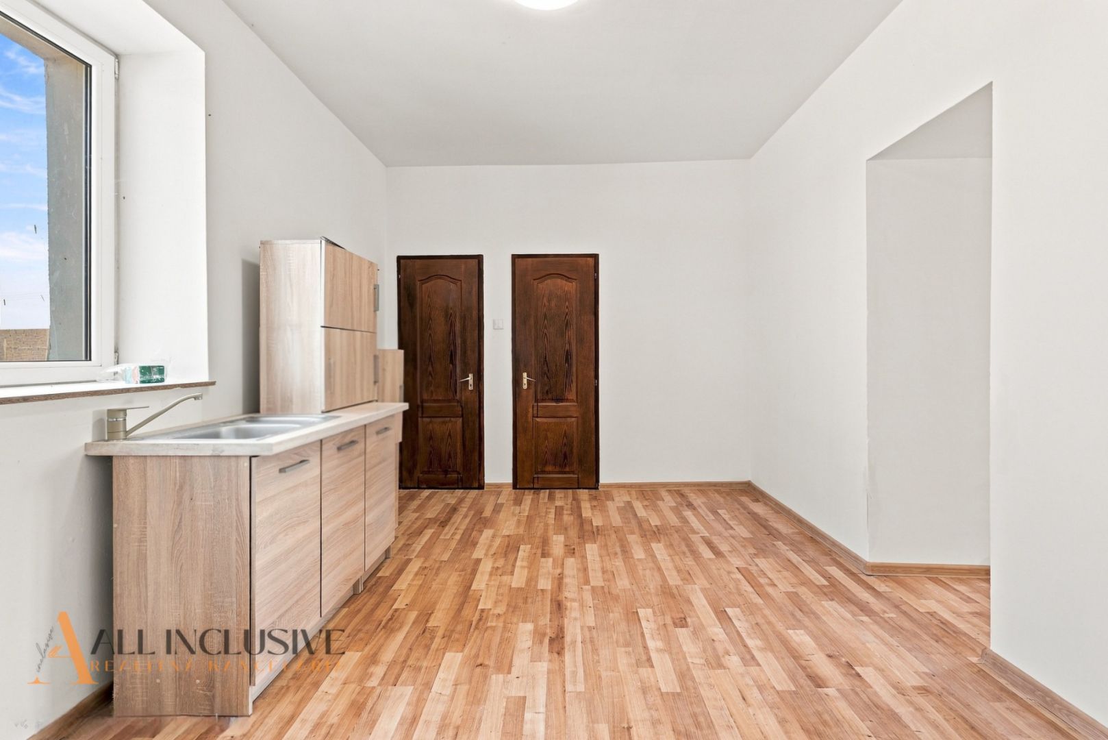 External property image