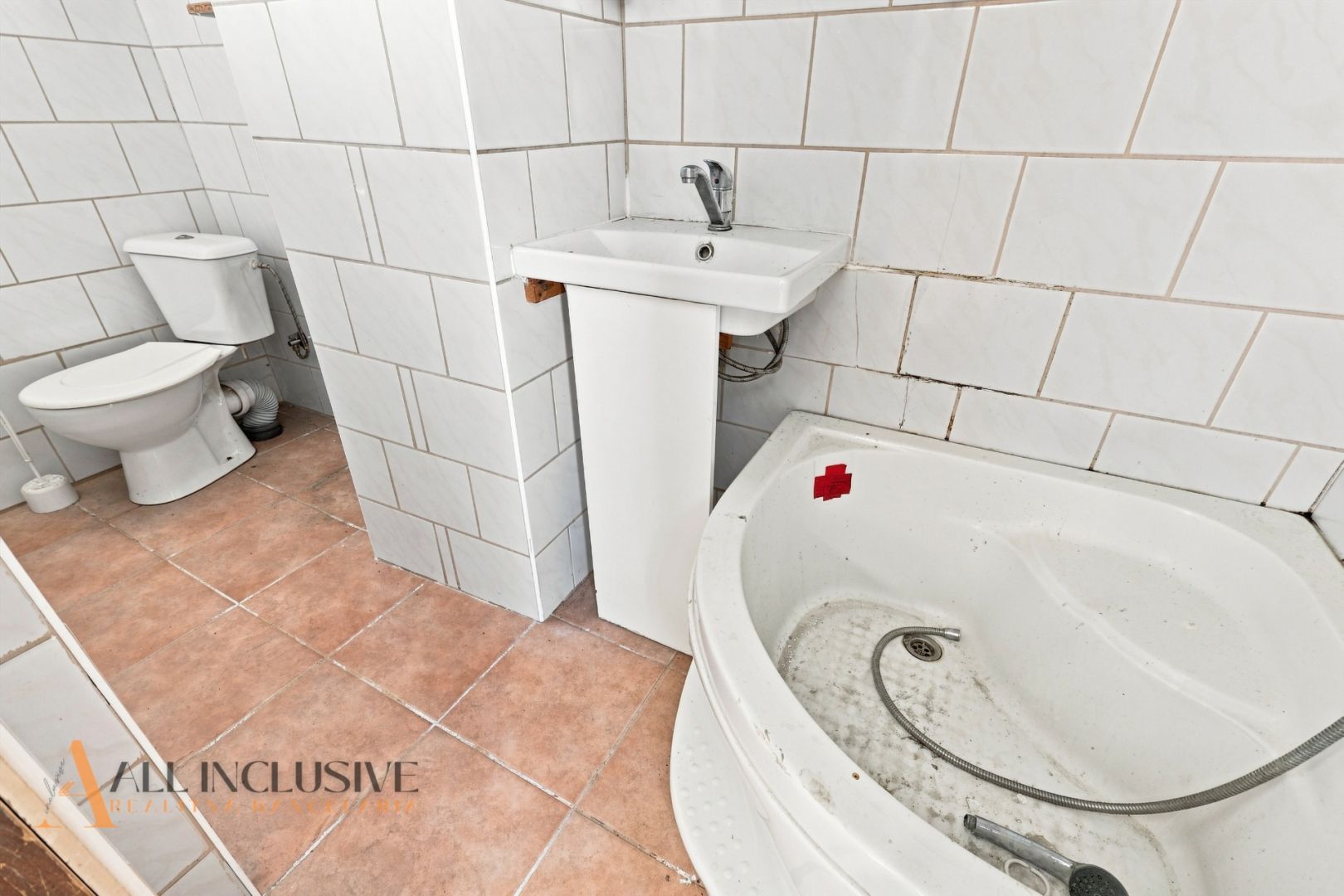 External property image
