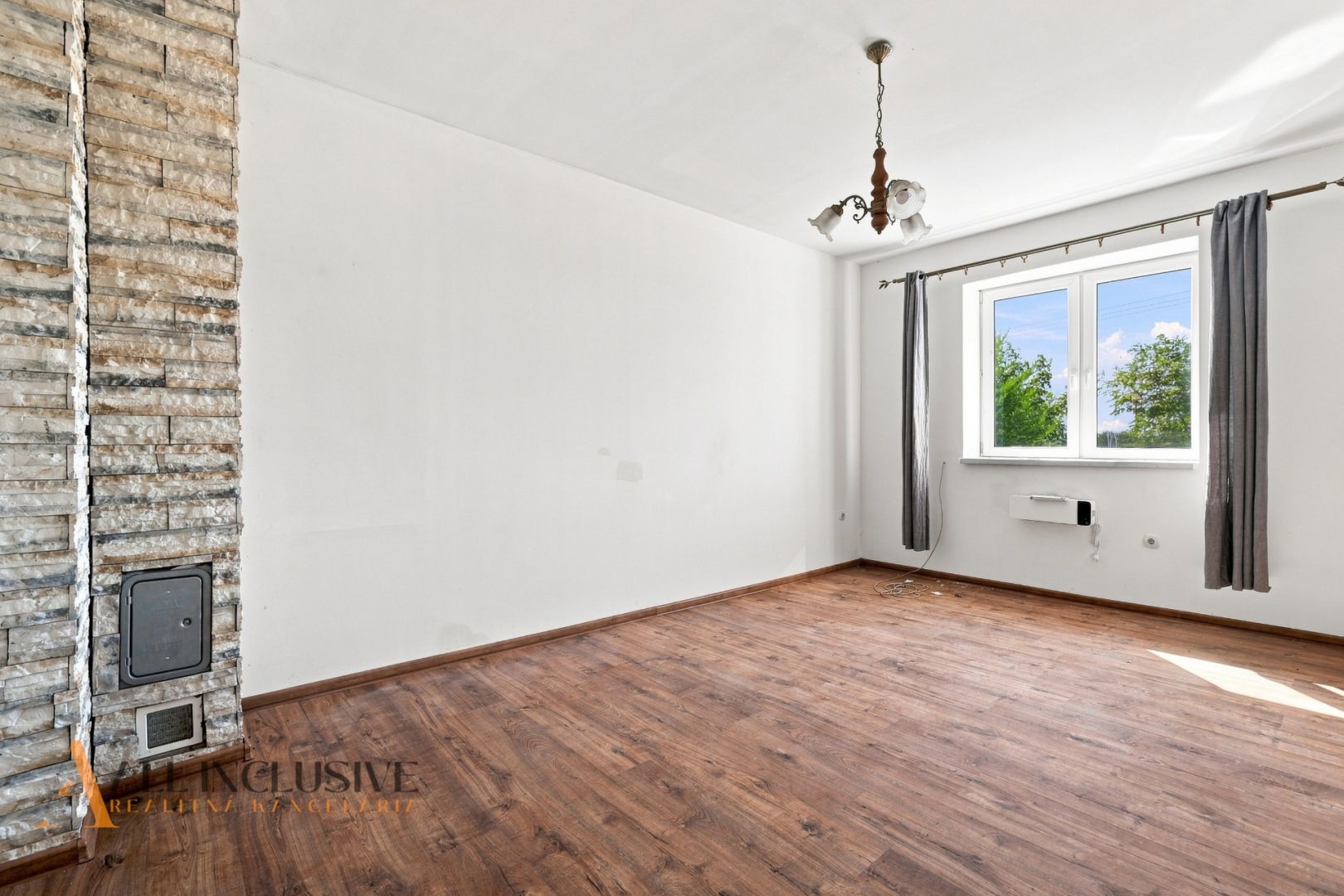 External property image