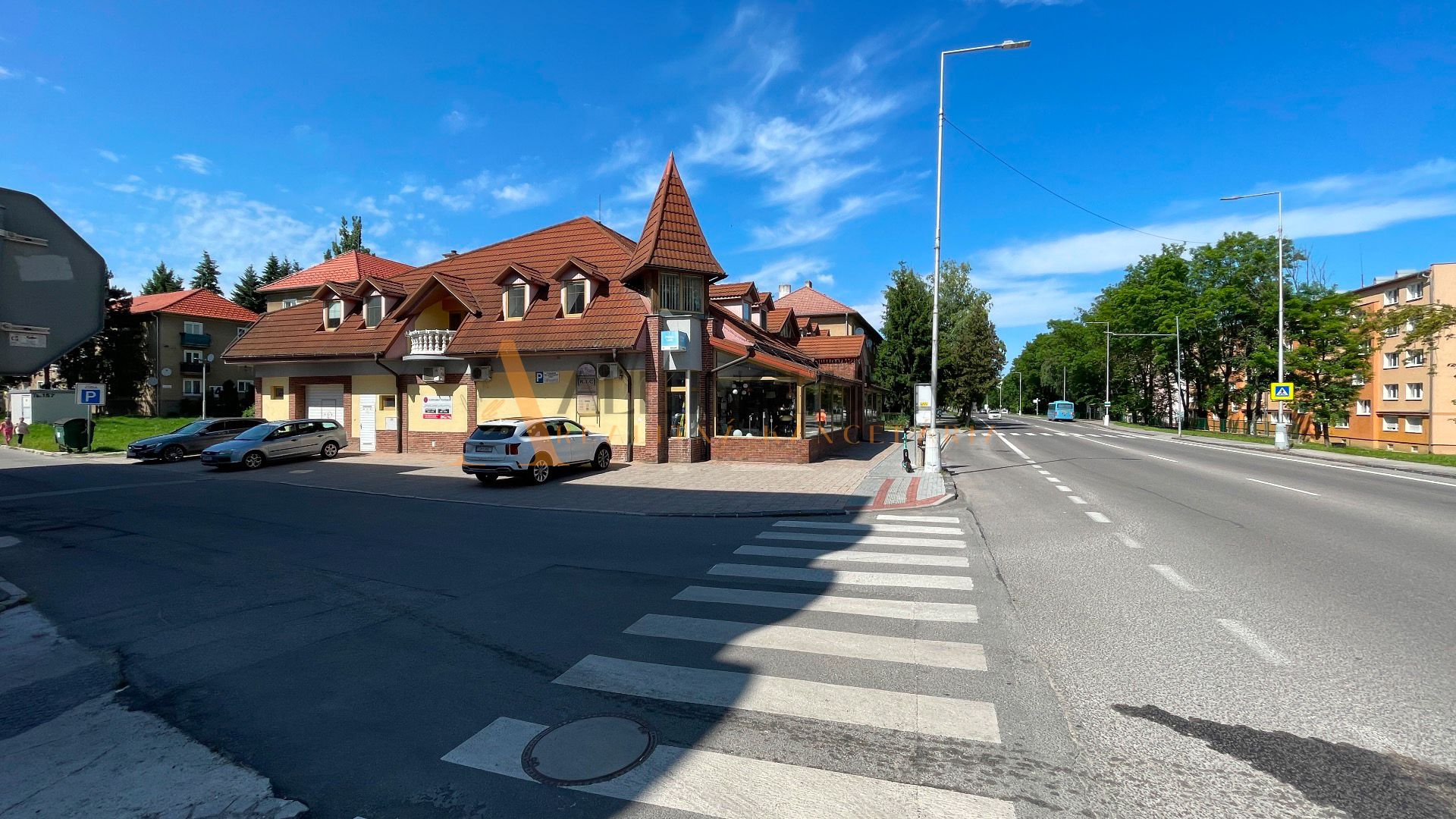 External property image