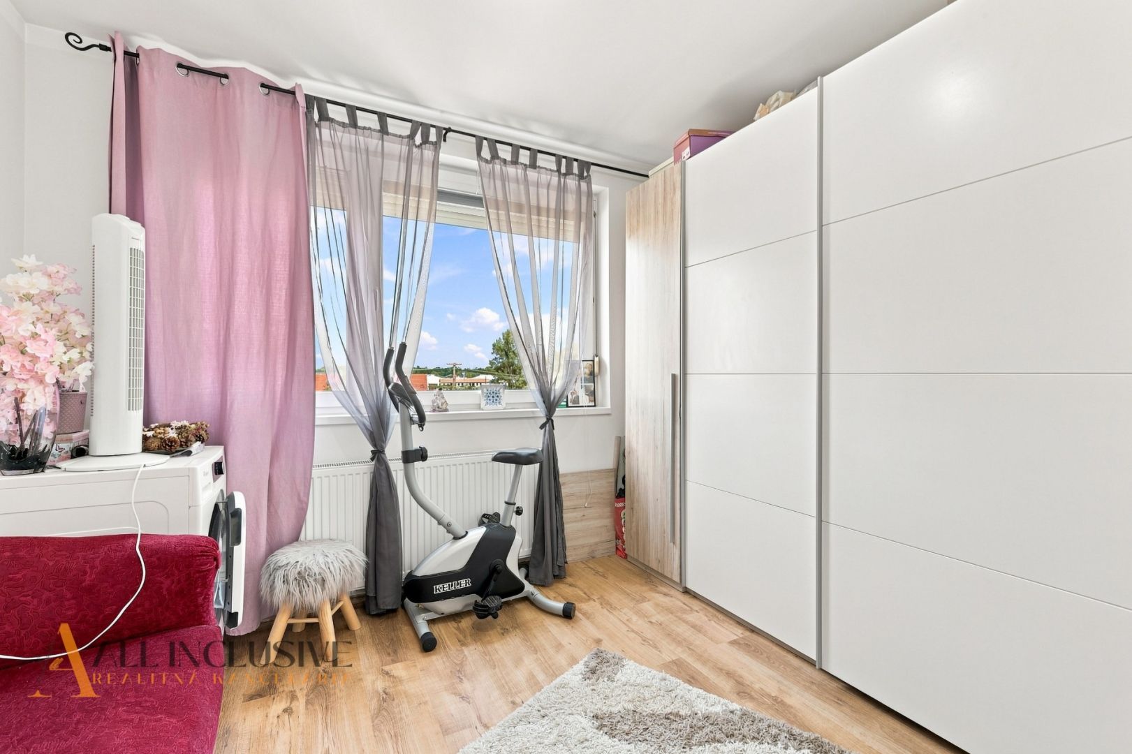 External property image