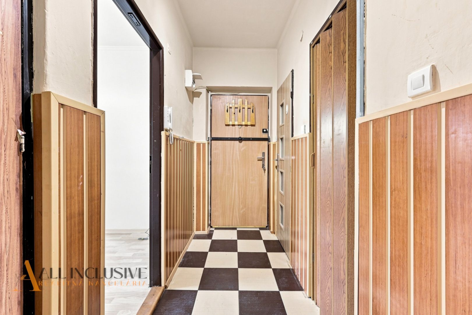 External property image