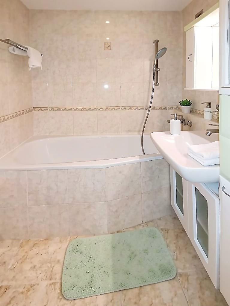 3- izbový byt na Hornádskej ulici
