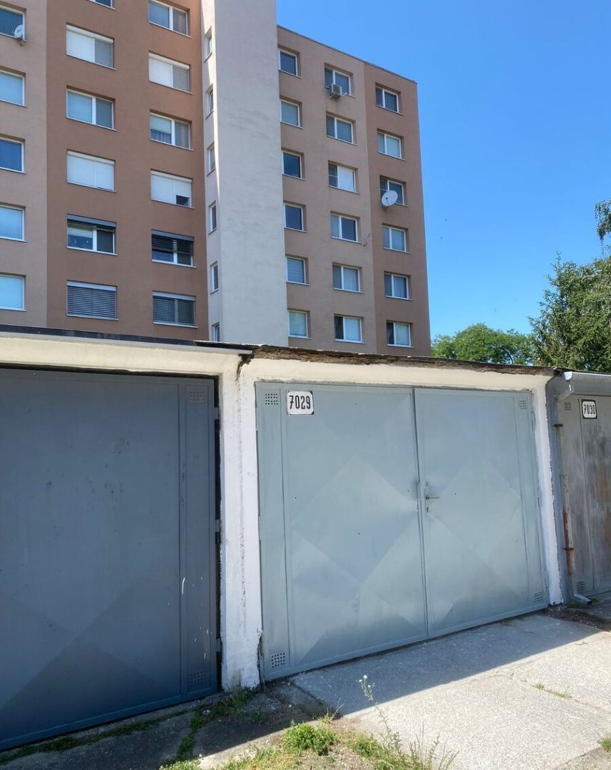 PREDAJ – Garáž v Stupave na ulici Železničná