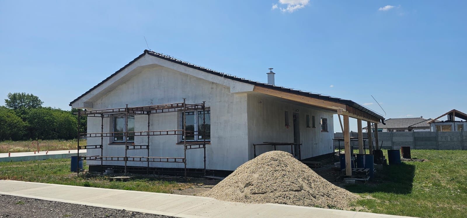 External property image