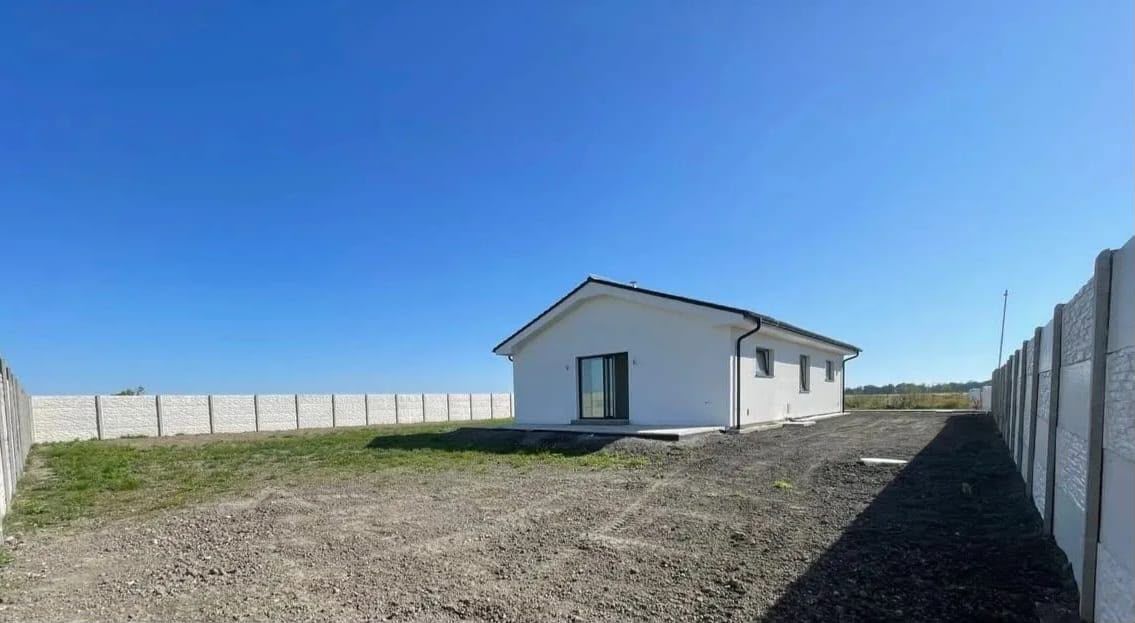 External property image