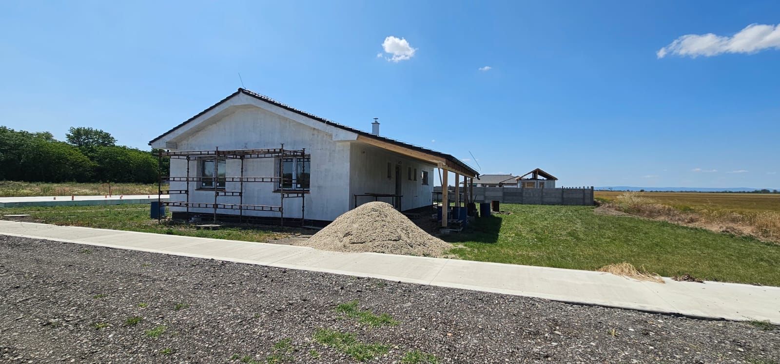 External property image