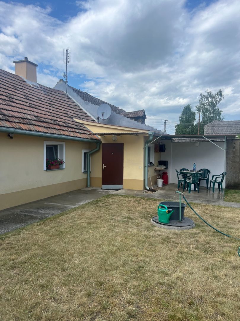 Na predaj – 2 izbový rodinný dom – Vysoká pri Morave