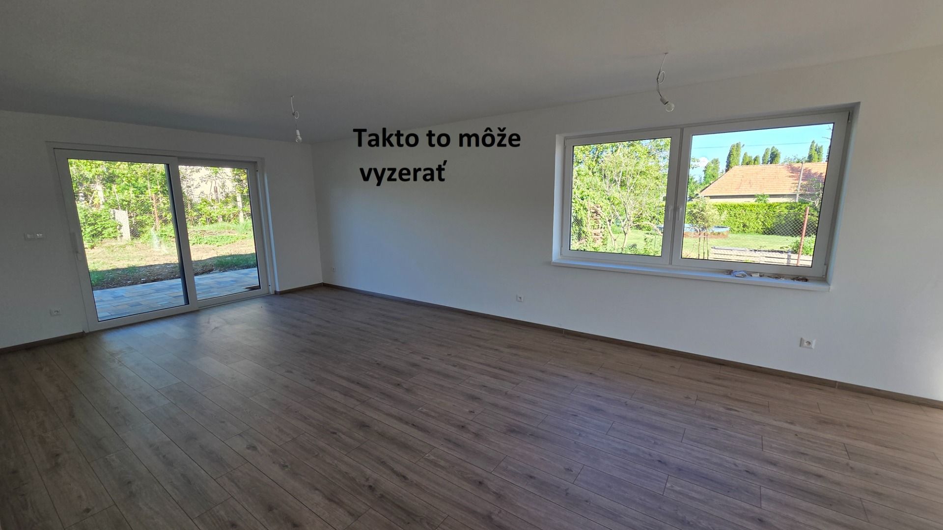 Bungalov v centre obce Cabaj Čápor v štandarde, Dom č.1