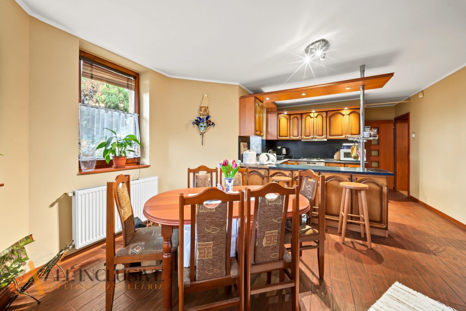 External property image