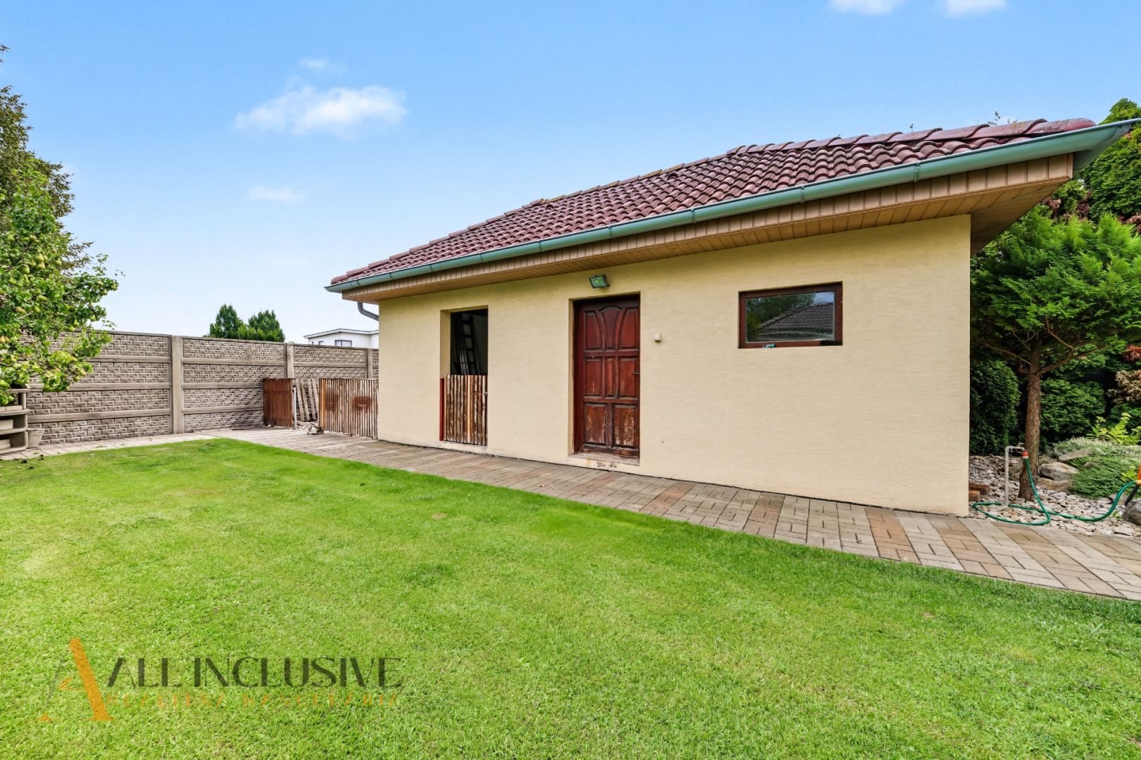 External property image