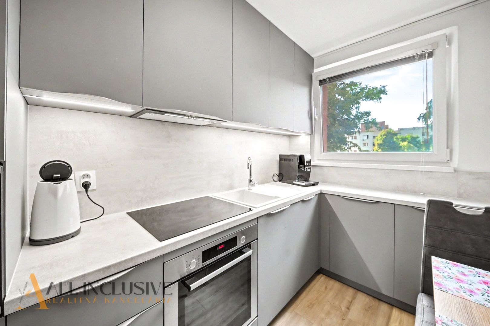 External property image