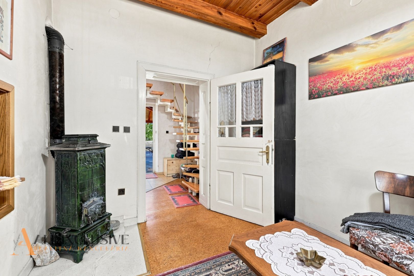 External property image