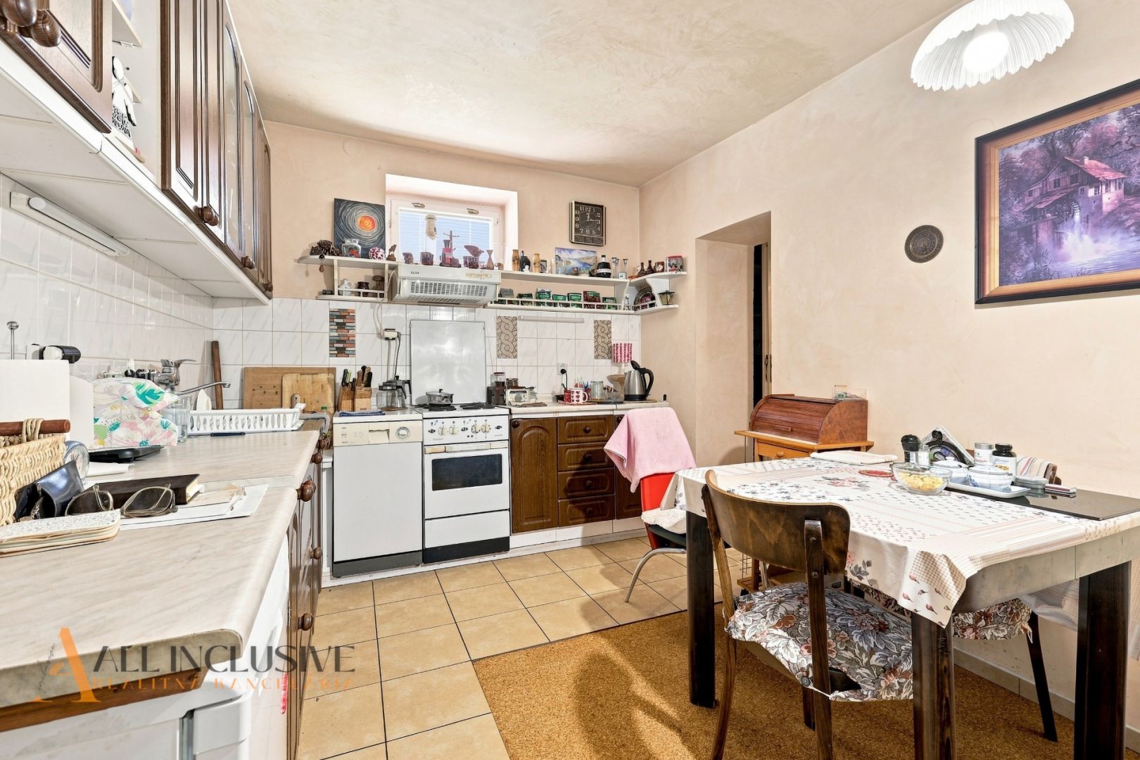 External property image
