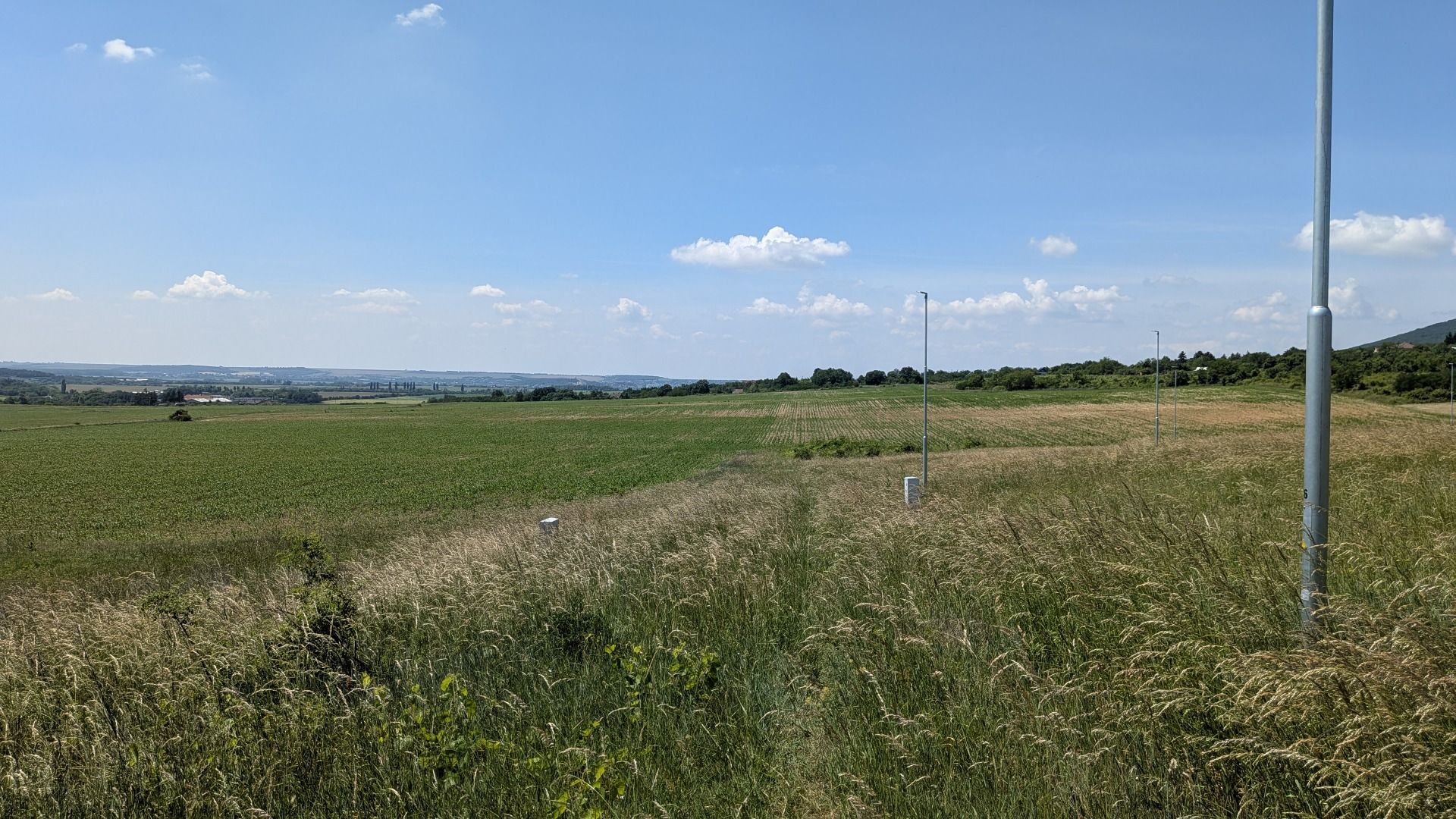 Stavebný pozemok 681 m2 v Štitároch