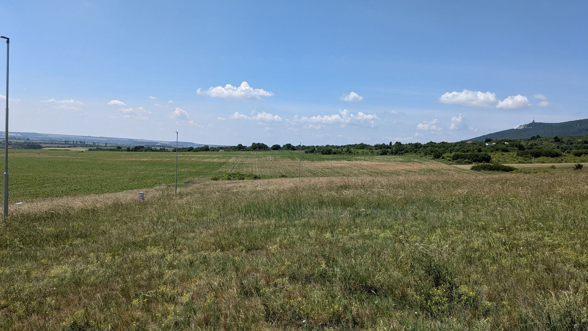 Stavebný pozemok 681 m2 v Štitároch