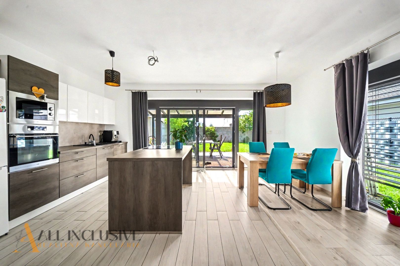 External property image