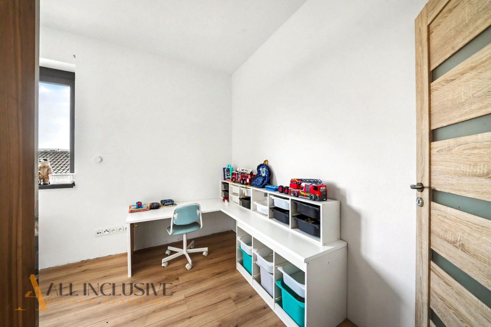 External property image