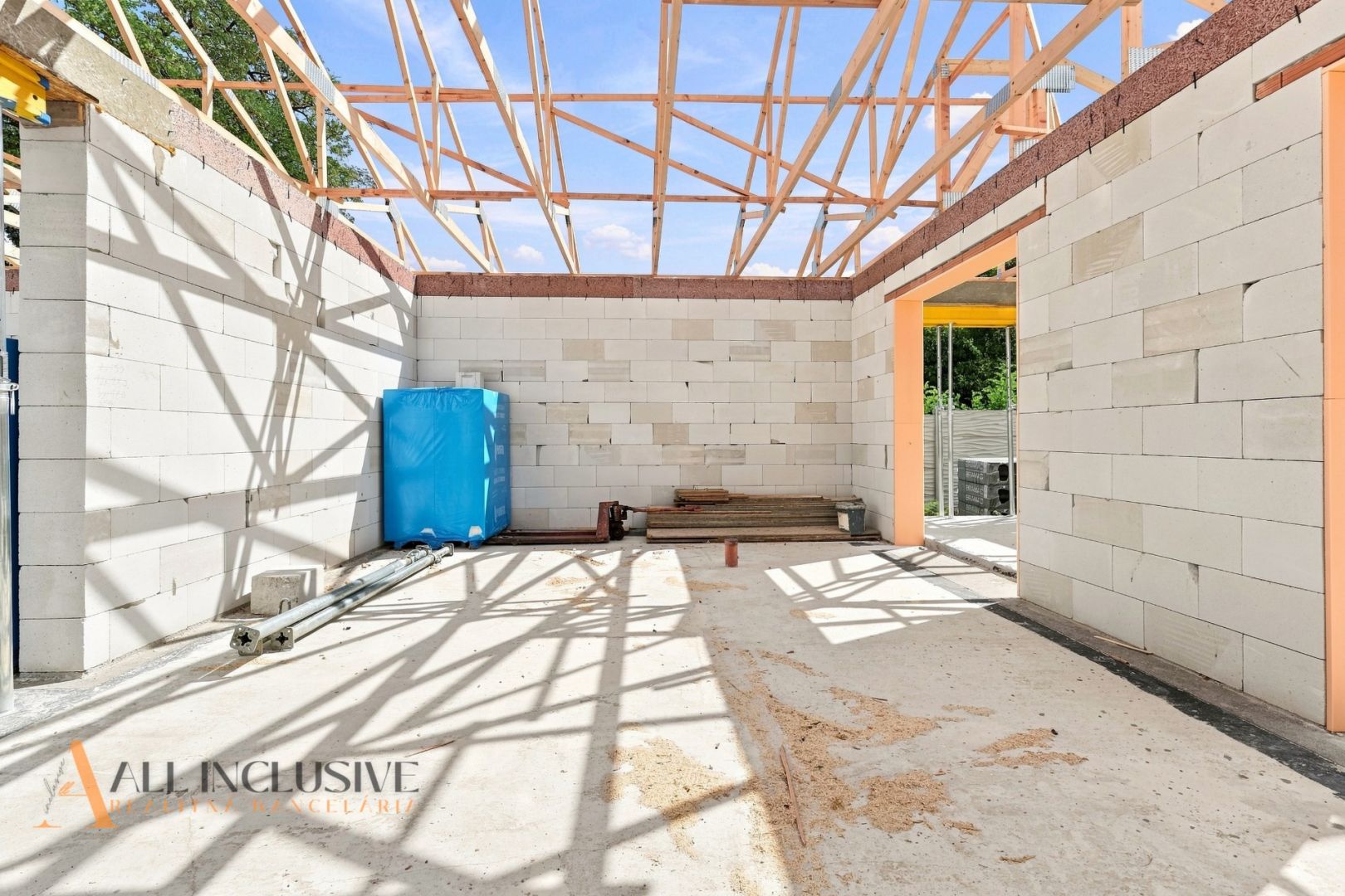 External property image