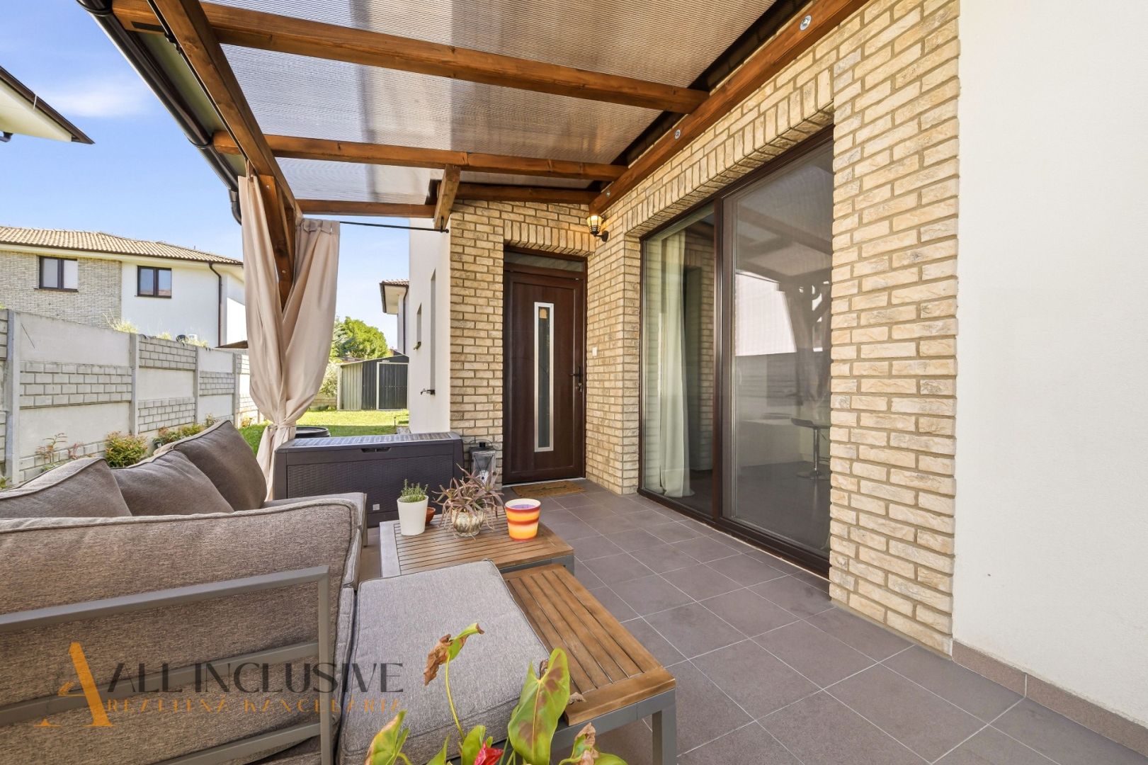 External property image