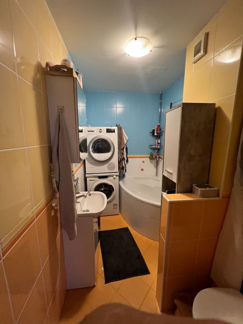 Na predaj 2 izbový byt v centre Malaciek