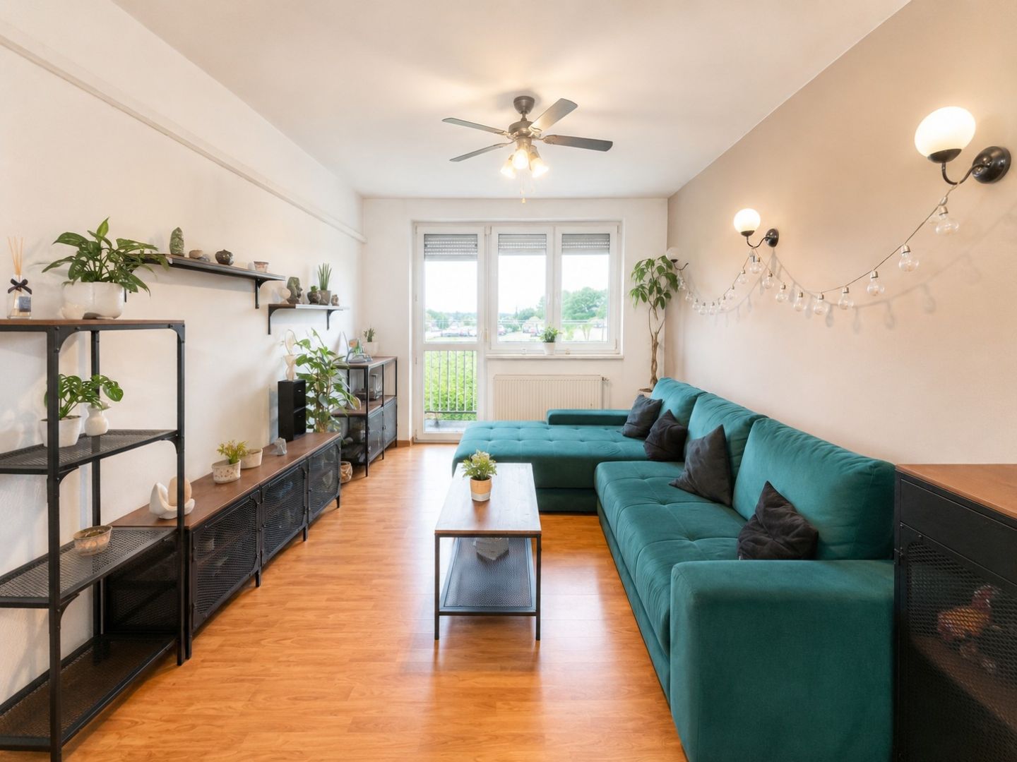 4-izbový byt 93m² s garážou, záhradou a vlastným pozemkom – Jahodná