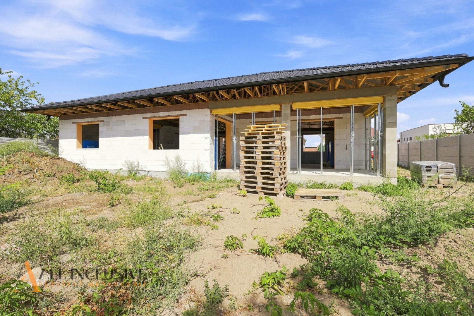 External property image