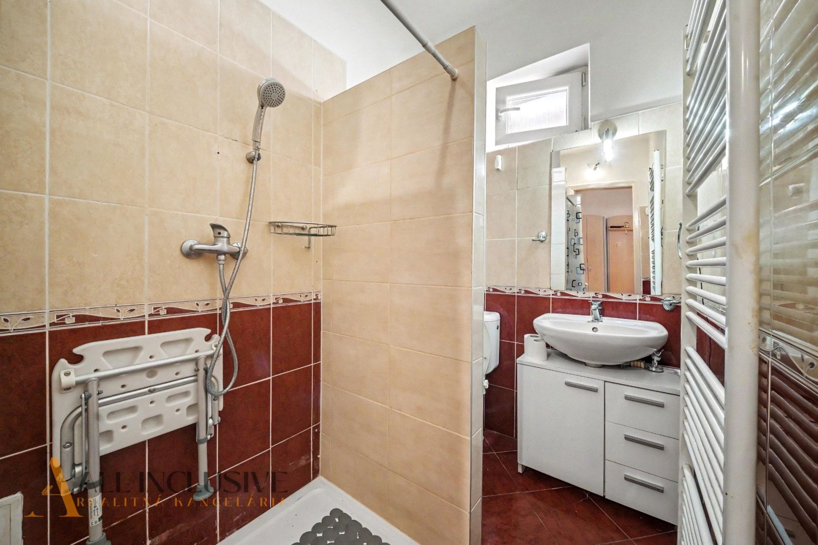 External property image