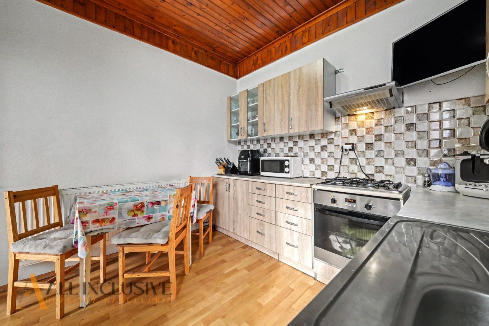 External property image