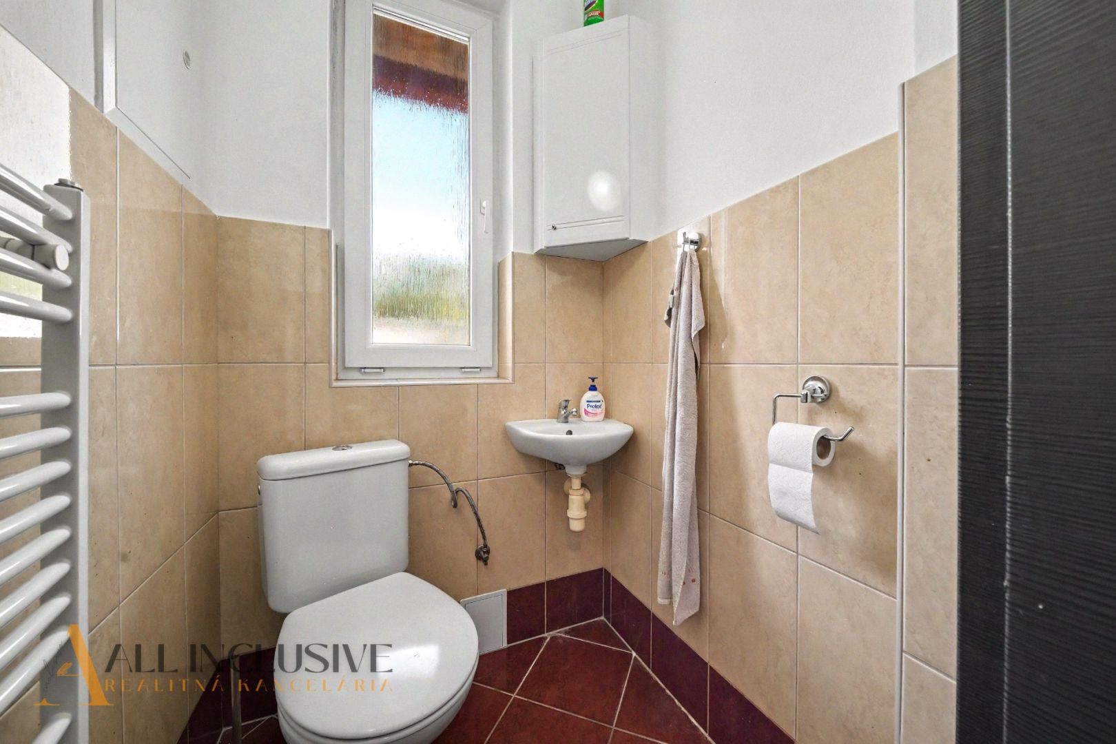 External property image