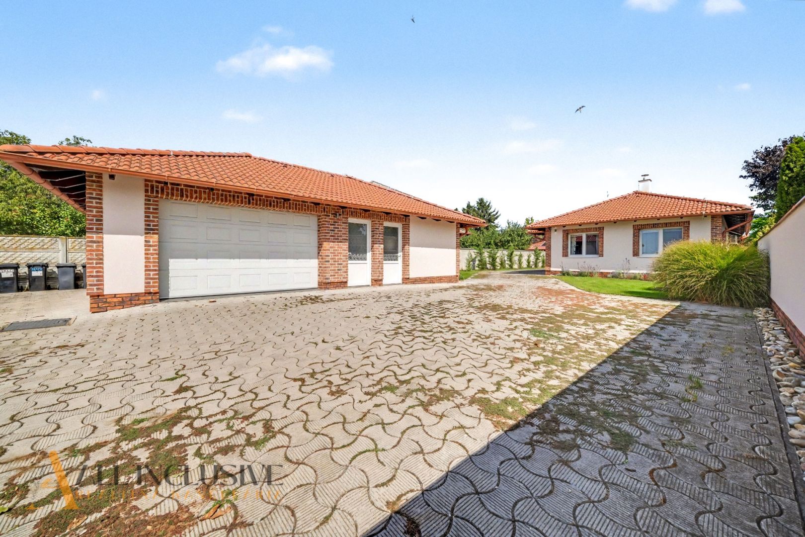 External property image