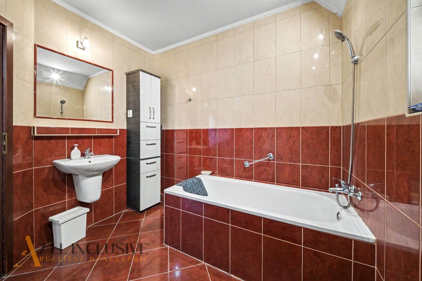 External property image