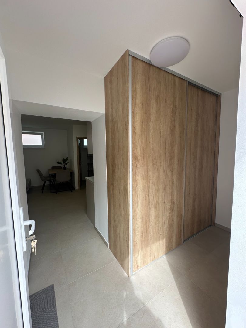 External property image