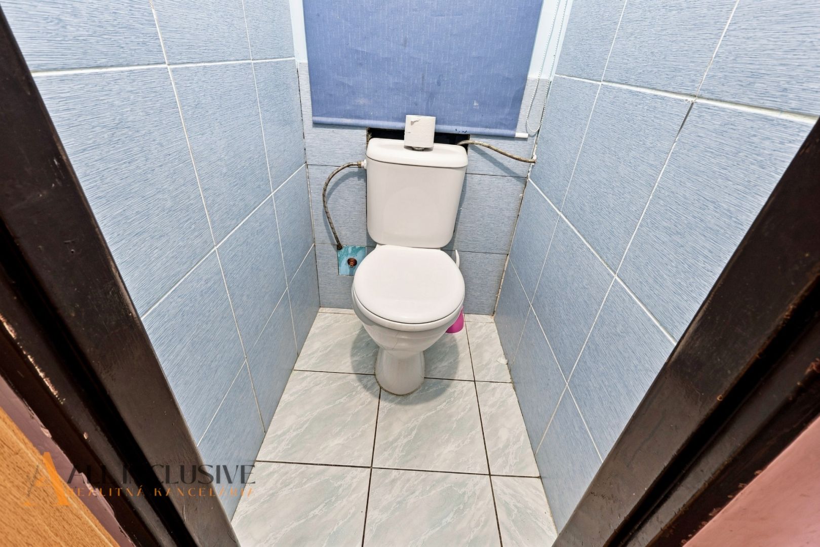 External property image