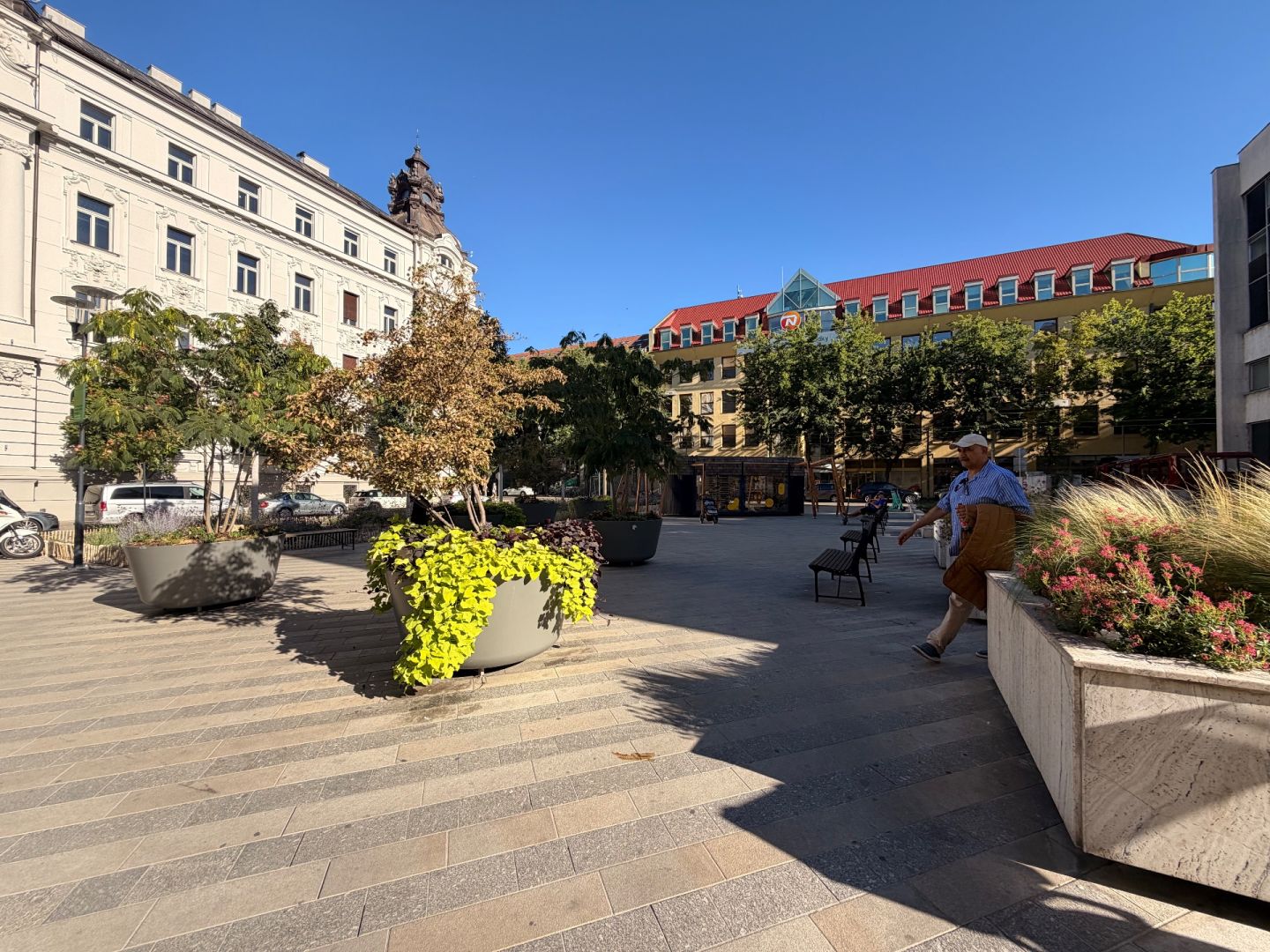 Dizajnový 3 izb. 102m2 zrekonštruovaný byt v centre blízko Eurovea TOP